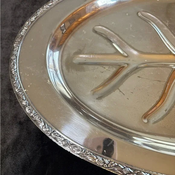 Vintage WM.A. Rogers Silver -Plated Meat Serving Plater - Picture 5 of 11